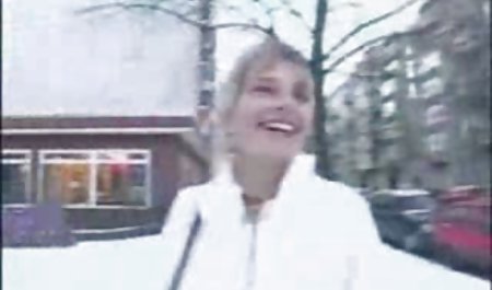 Unschuldige Schwester bekommt einen zufälligen Creampie one porno