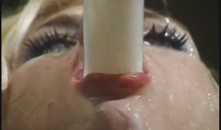 Heißer Gangbang mit is porno einer jungen sexy Blondine