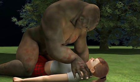 Die 8 porno vollbusige junge Jesse masturbiert