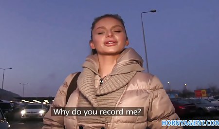 Klavierauftritt brünette schönheit moka dj porno mora fickt einen großen schwanz