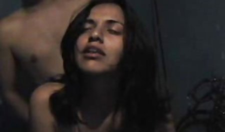 Gebohrte Blondine gibt west porno schlampigen Deepthroat