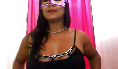 Heiße Brünette sex porno in Liebe Analsex