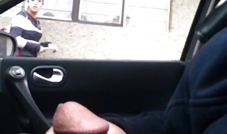 Hot Redhead Teen masturbiert im Badezimmer mit einem sex porno filme riesigen Dildo i