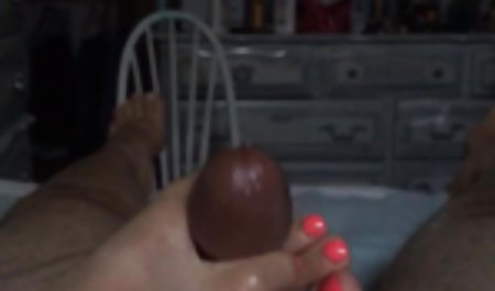 Unschuldiges Teen fickt erotischen gorgeous Masseur 08
