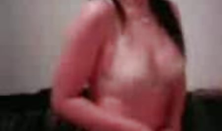 Teen Kasia fingert bit porno ihren Arsch